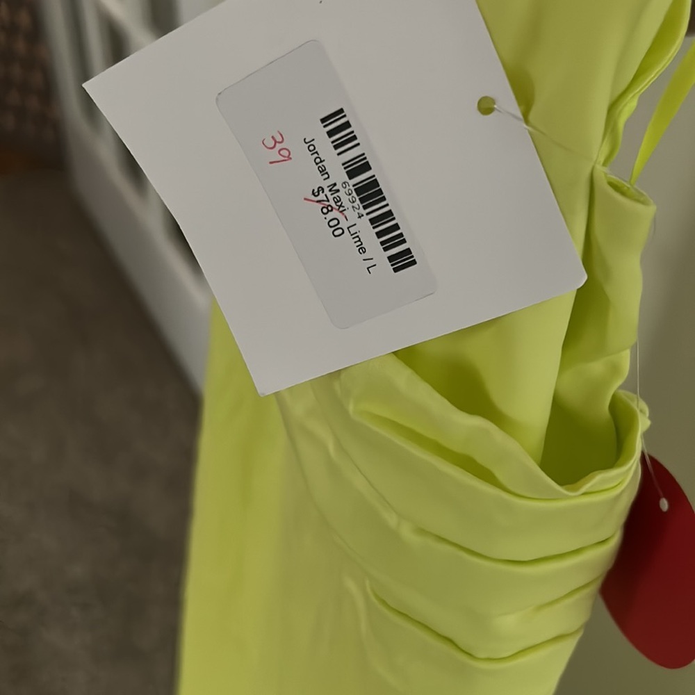 ANIMARI
JORDAN MAXI DRESS - LIME - Picture 8 of 11